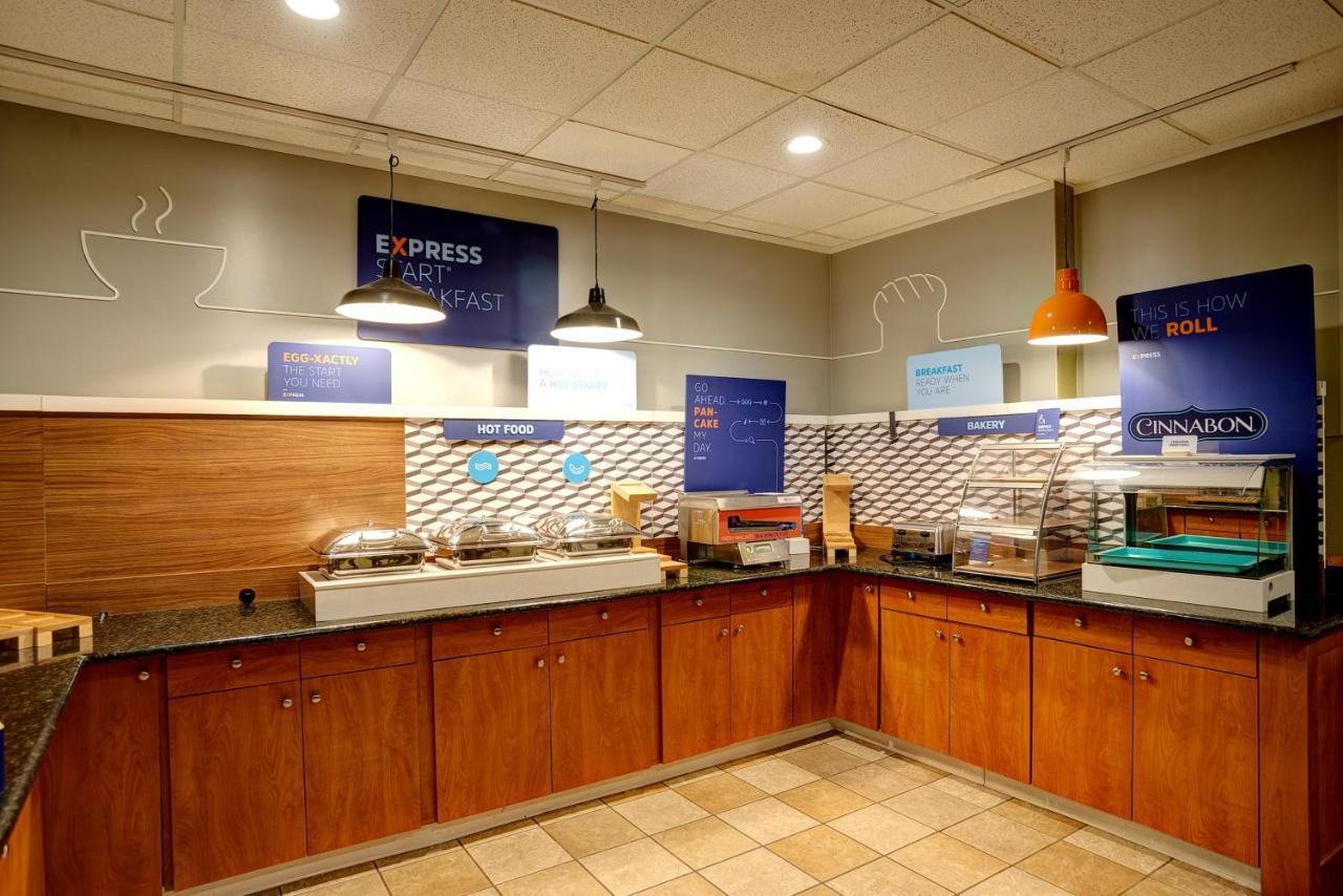 Holiday Inn Express La Plata By Ihg Extérieur photo