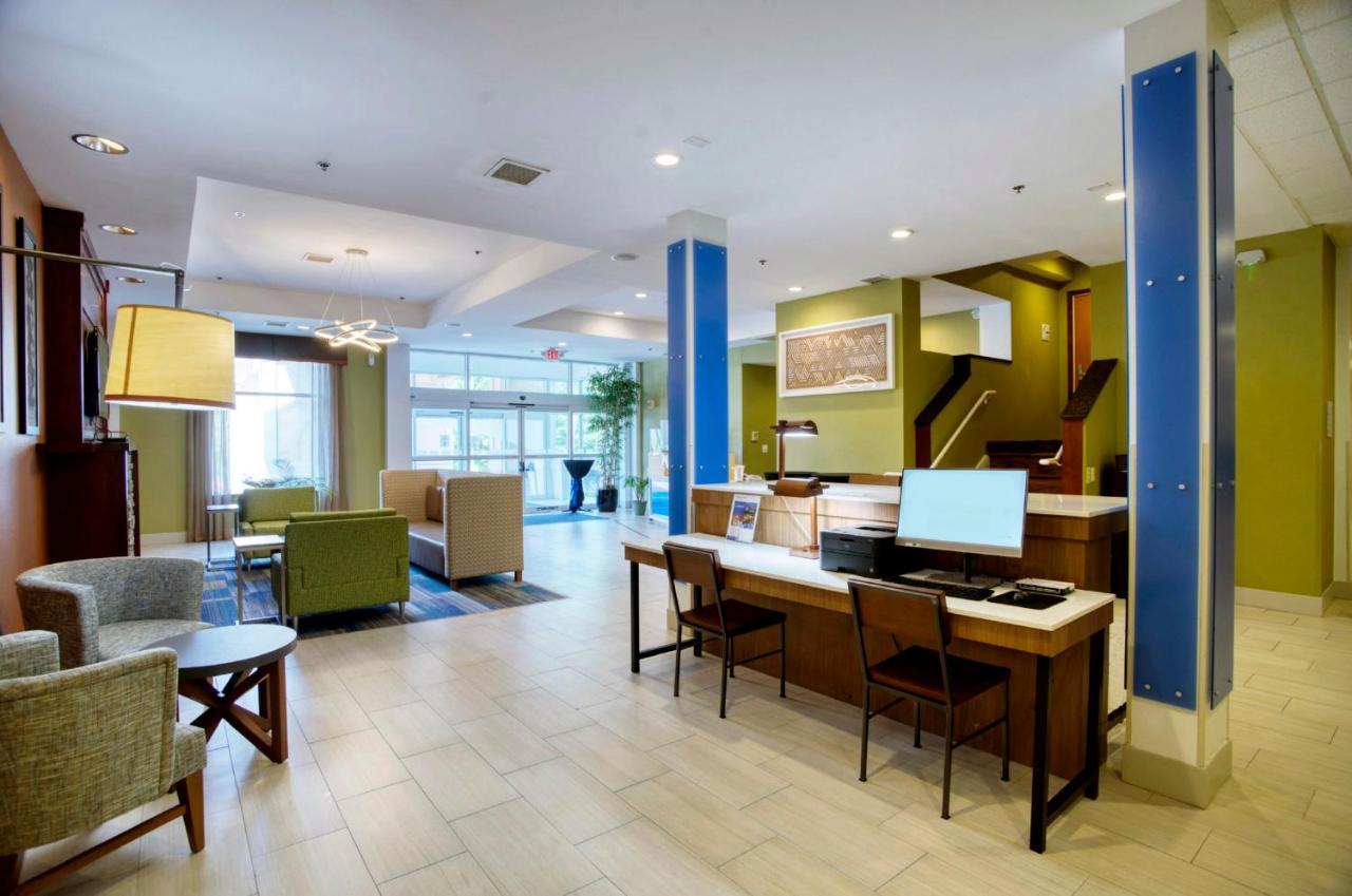 Holiday Inn Express La Plata By Ihg Extérieur photo