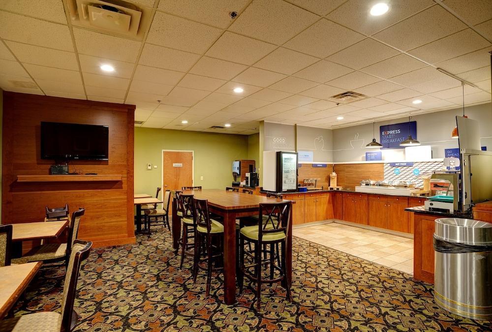 Holiday Inn Express La Plata By Ihg Extérieur photo