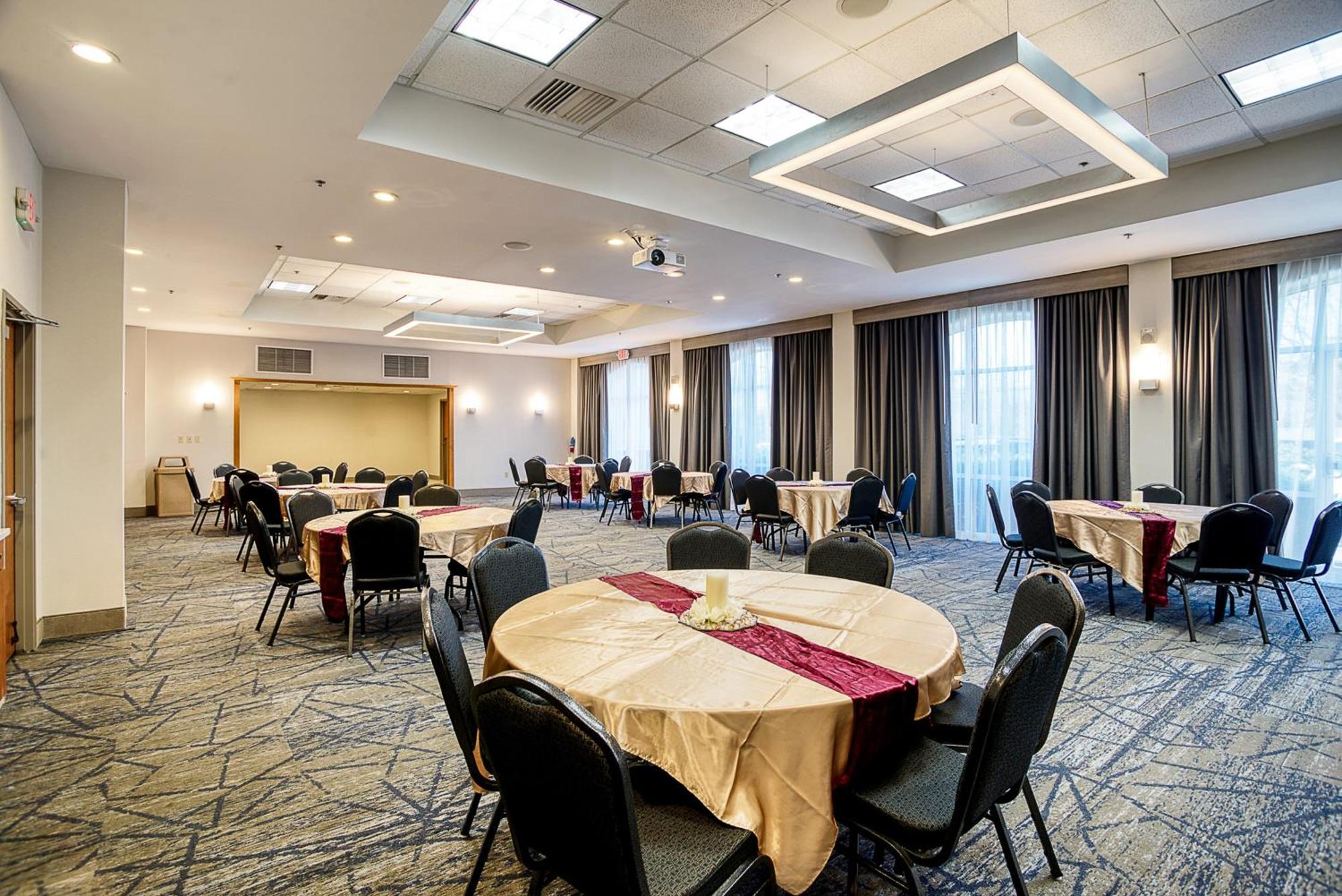 Holiday Inn Express La Plata By Ihg Extérieur photo