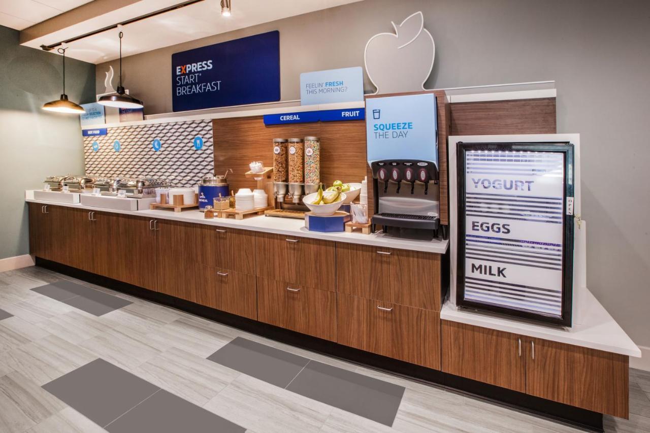 Holiday Inn Express La Plata By Ihg Extérieur photo